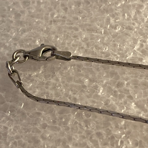 NWOT - 925 Sterling Silver Herringbone Ball Chain & Matching Stud Earrings - Picture 10 of 13